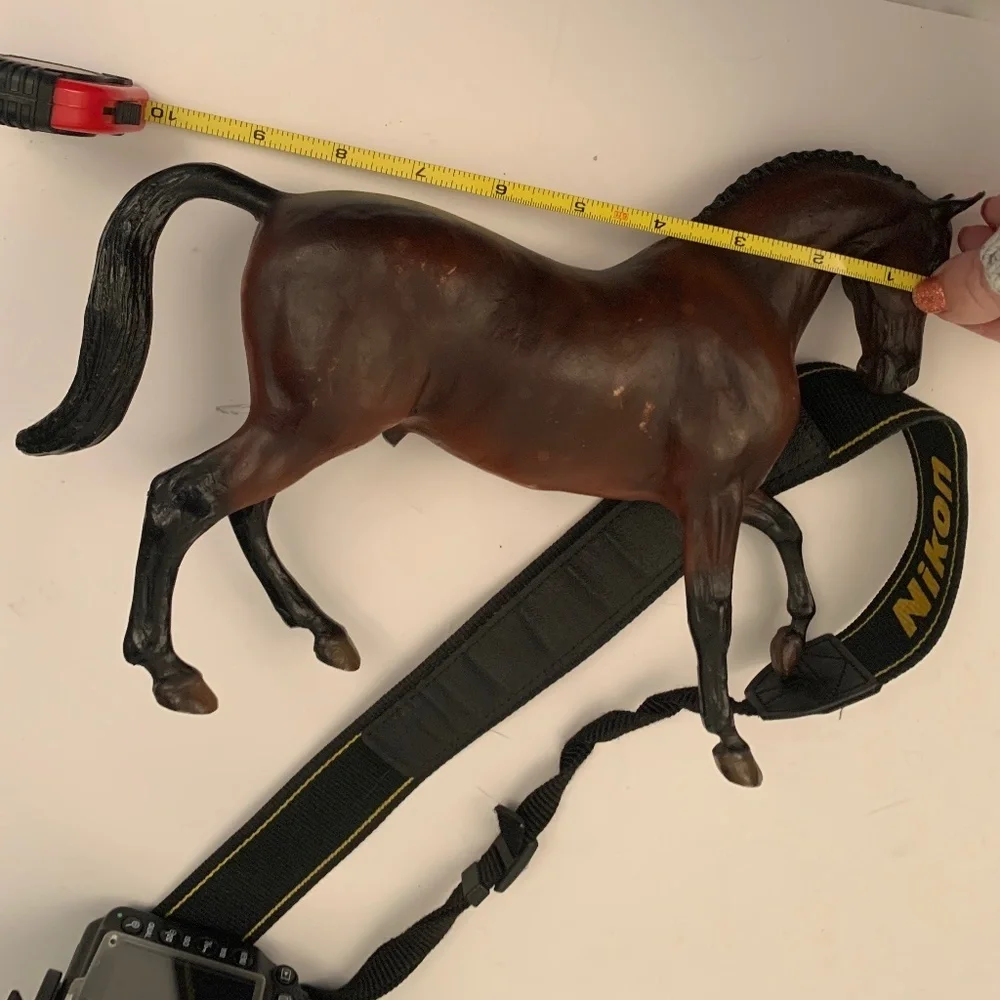 Retired Breyer Horse #900 Vandergelder Dappled Dark Bay‎ Dutch Warmblood Roemer